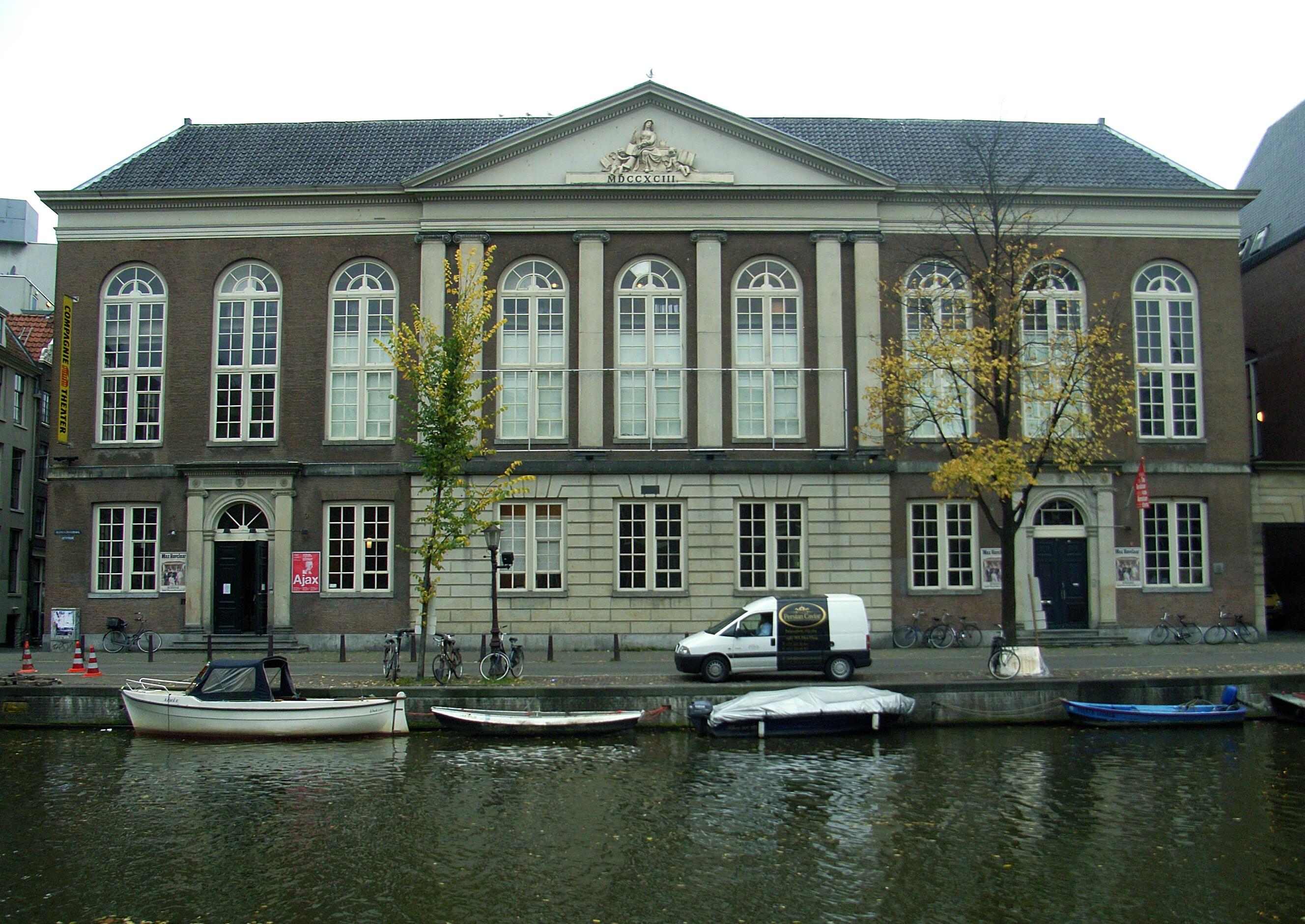 Compagnietheater. Photo: https://commons.wikimedia.org/wiki/User:Manecke